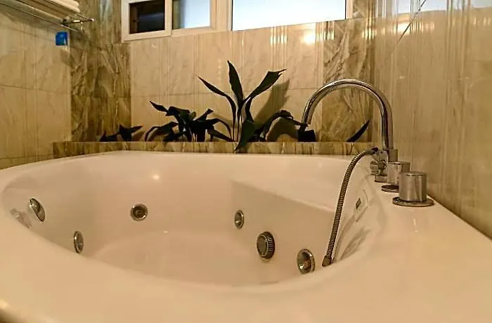 M Square Hotel 3*