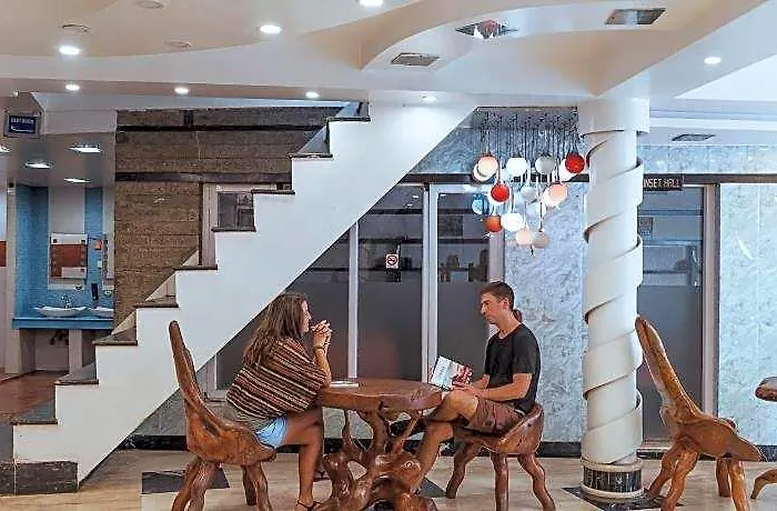 M Square Hotel